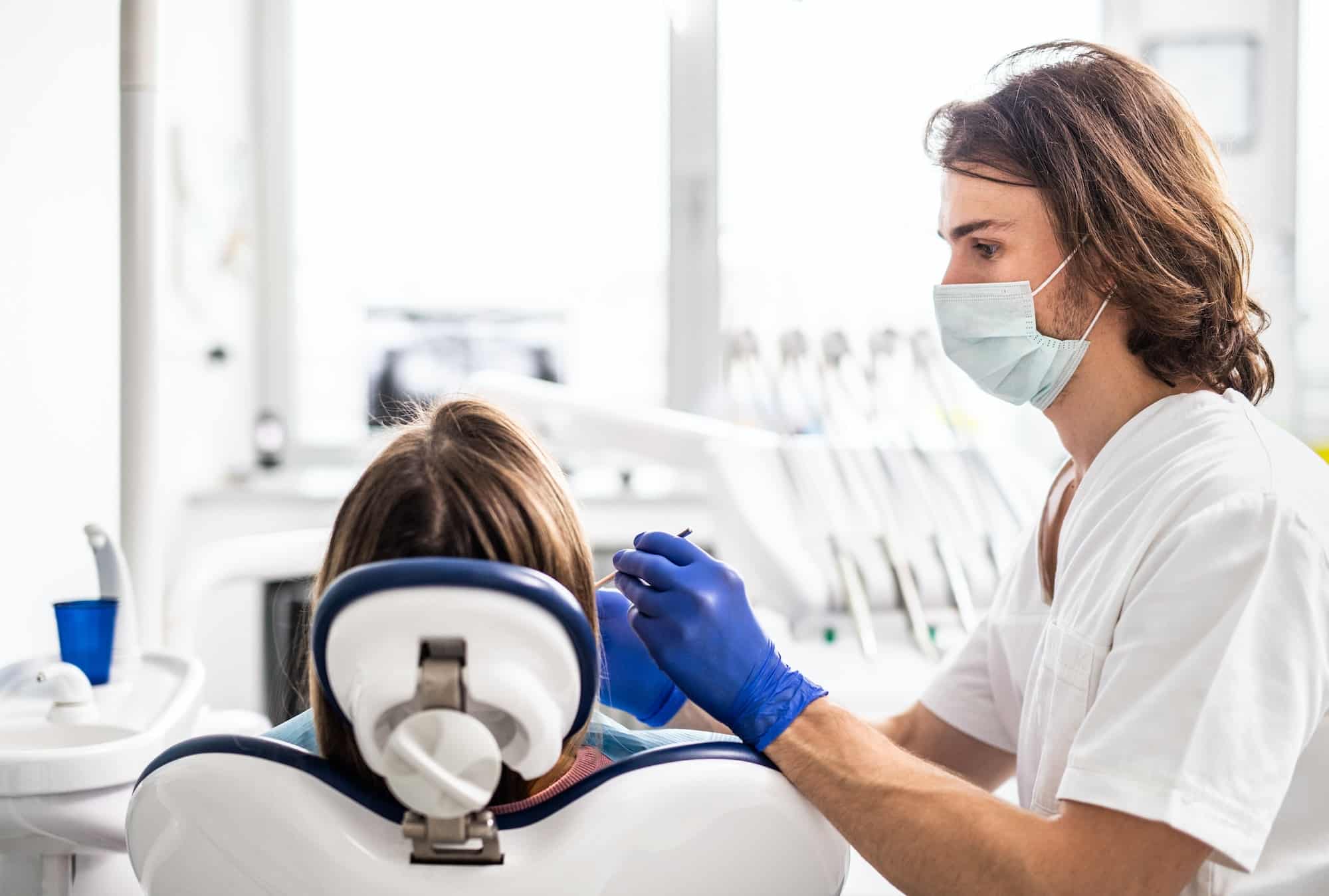 Read more about the article How to get Dental Veneer That Looks Natural?